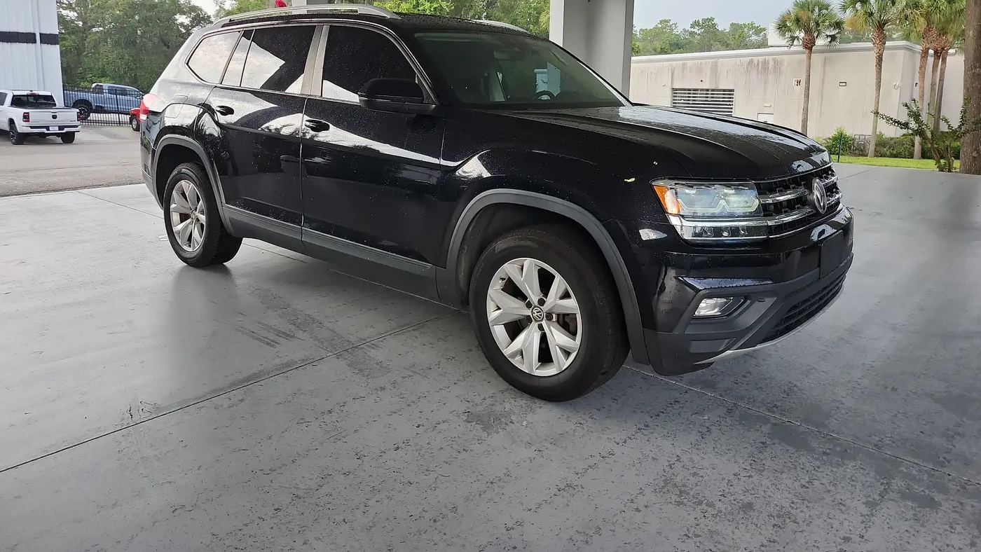 2018 Volkswagen Atlas V6 SE