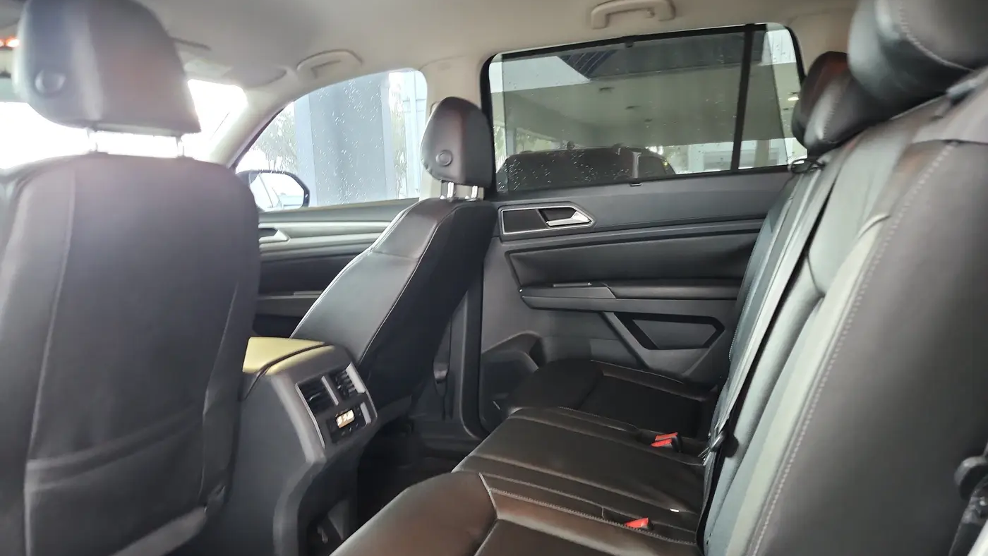 2018 Volkswagen Atlas V6 SE