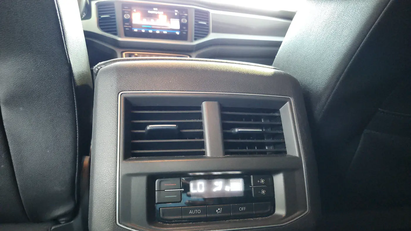 2018 Volkswagen Atlas V6 SE