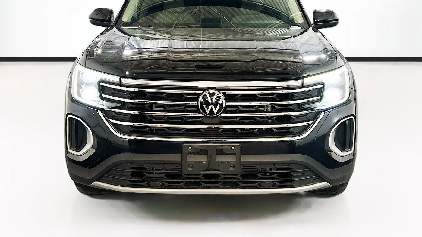 2025 Volkswagen Atlas SE
