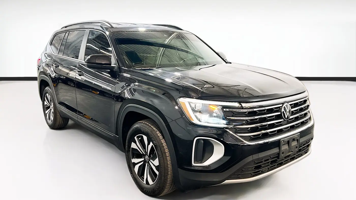 2025 Volkswagen Atlas SE