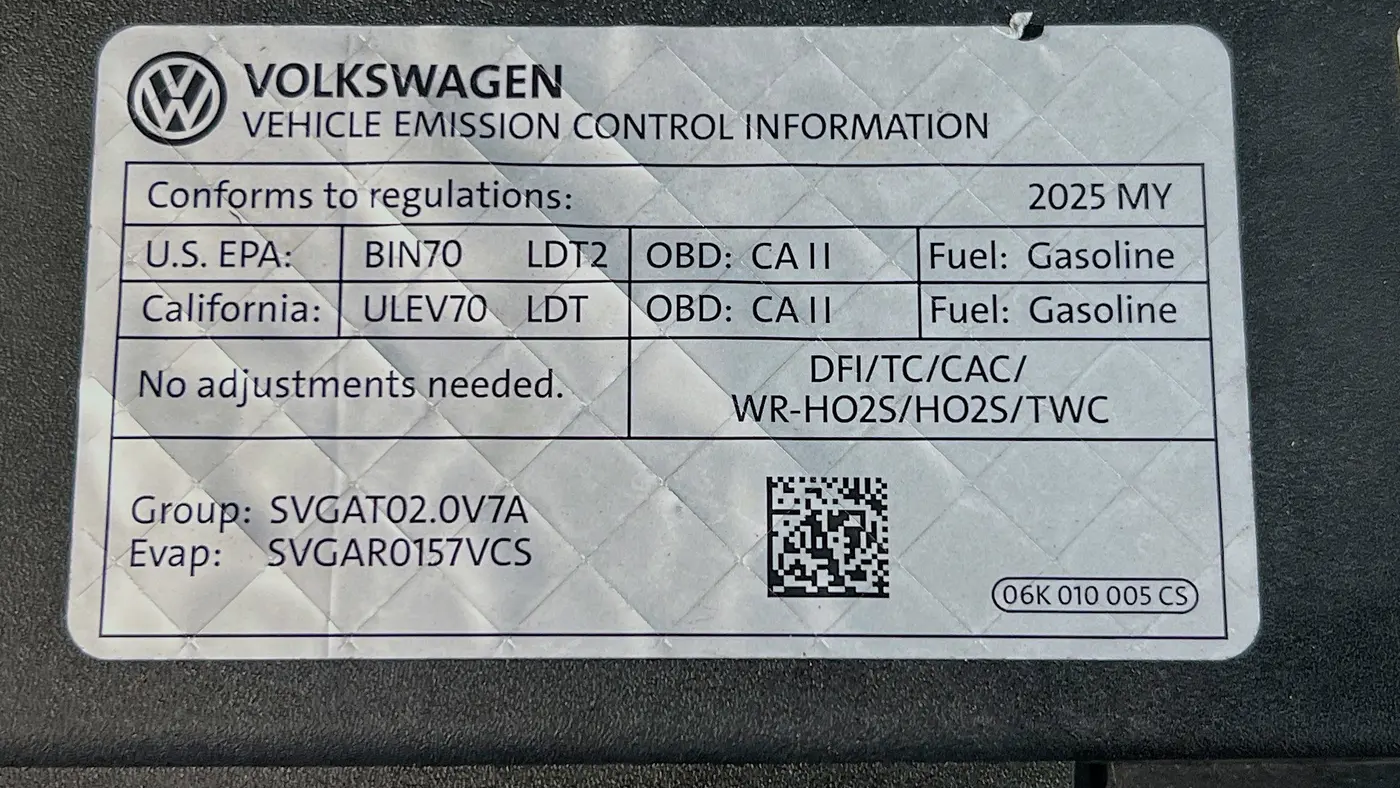 2025 Volkswagen Atlas SE