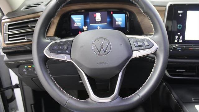 2025 Volkswagen Atlas SE