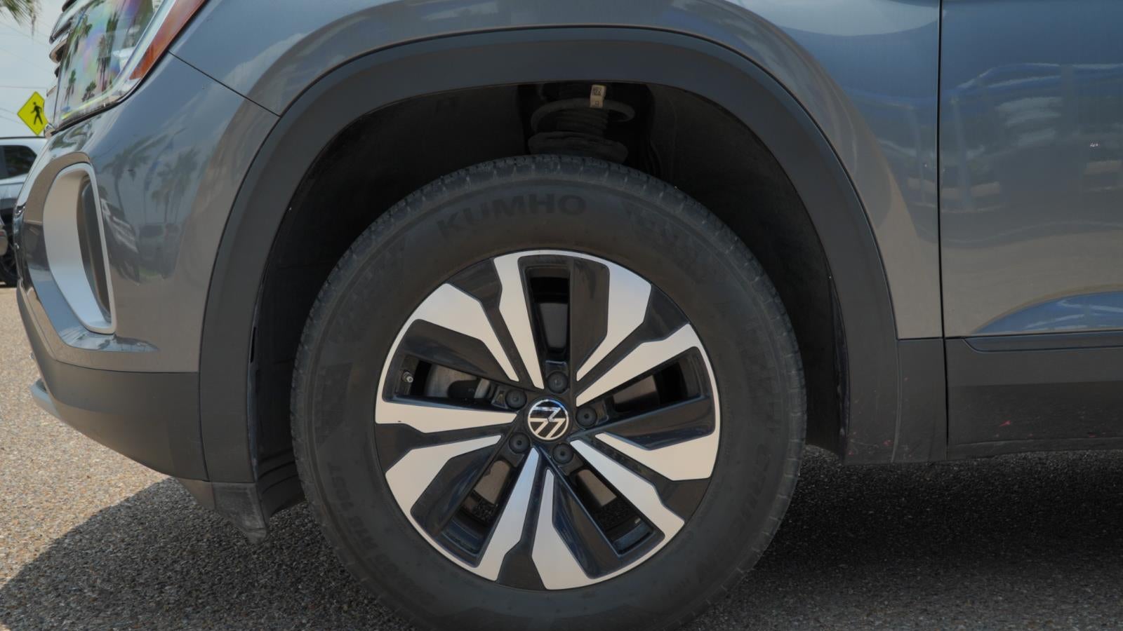 2024 Volkswagen Atlas SE
