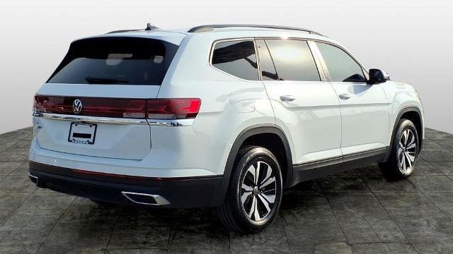 2024 Volkswagen Atlas SE