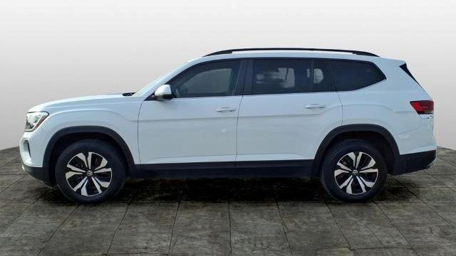 2024 Volkswagen Atlas SE
