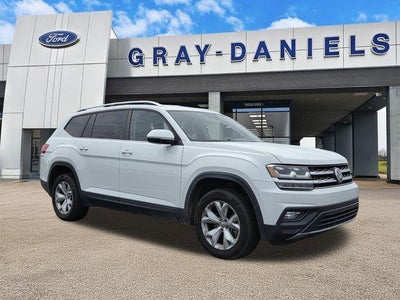 Photo of a 2018 Volkswagen Atlas V6 SE 4DR SUV W/Technology for sale