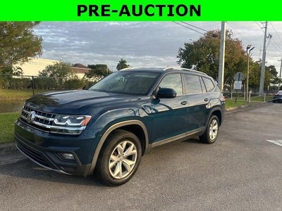 Photo of a 2018 Volkswagen Atlas V6 SE 4DR SUV W/Technology for sale