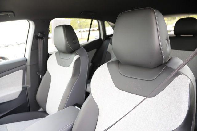 2025 Volkswagen Id.4 - $31,943