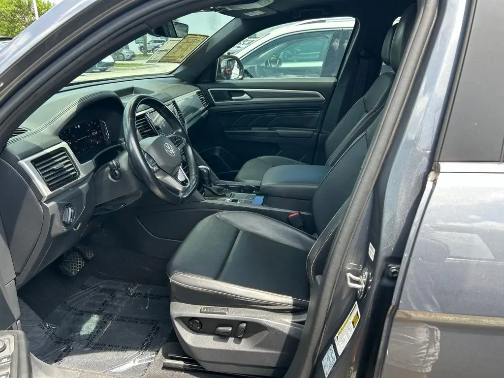 2020 Volkswagen Atlas - $16,397