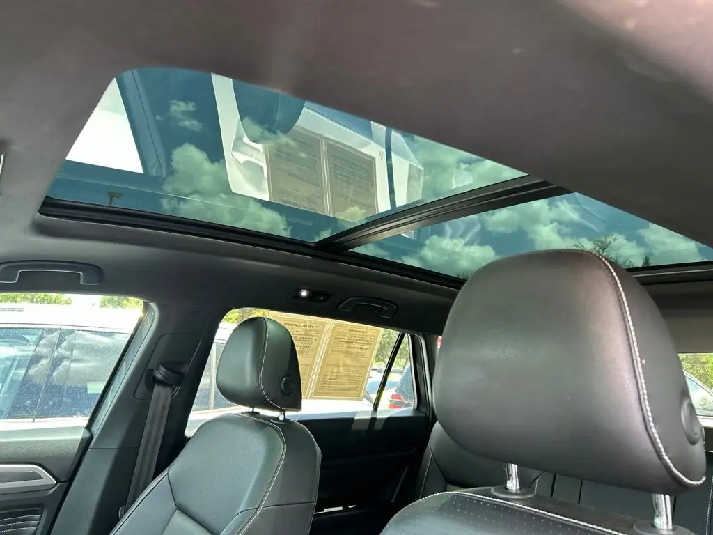 2020 Volkswagen Atlas - $16,397
