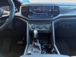 2020 Atlas Cross Sport Thumbnail 11