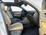 2020 Atlas Cross Sport Thumbnail 15
