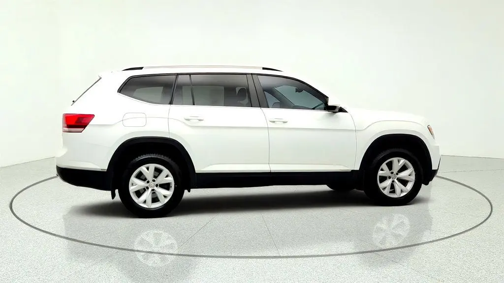 2018 Volkswagen Atlas - $15,495