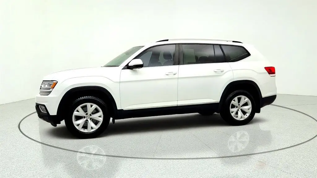 2018 Volkswagen Atlas - $15,495