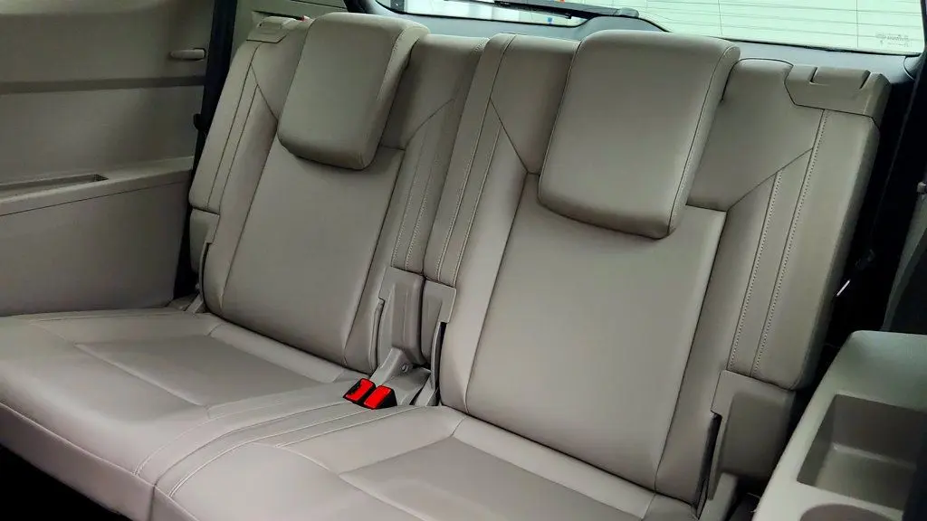 2018 Volkswagen Atlas - $15,495