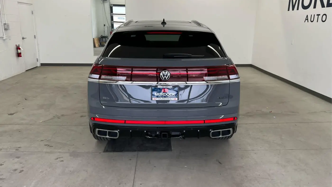2026 Volkswagen Atlas Cross Sport SEL Premium R-Line 4Motion
