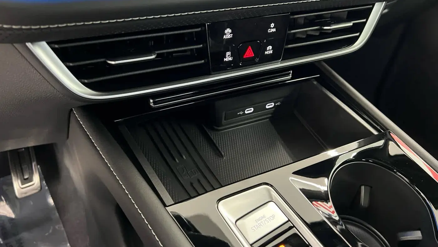 2026 Volkswagen Atlas Cross Sport SEL Premium R-Line 4Motion