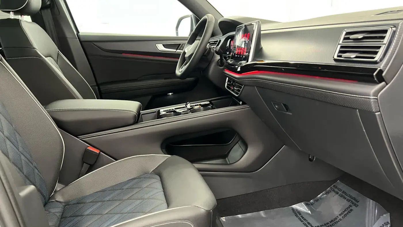 2026 Volkswagen Atlas Cross Sport SEL Premium R-Line 4Motion