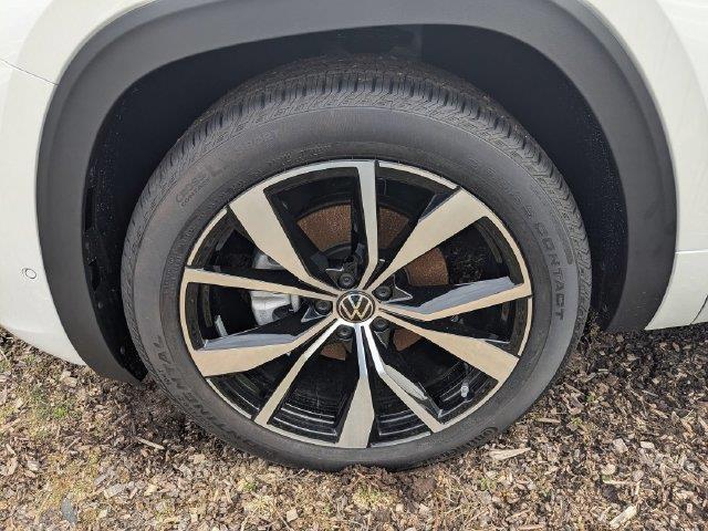 2026 Volkswagen Atlas - $48,000