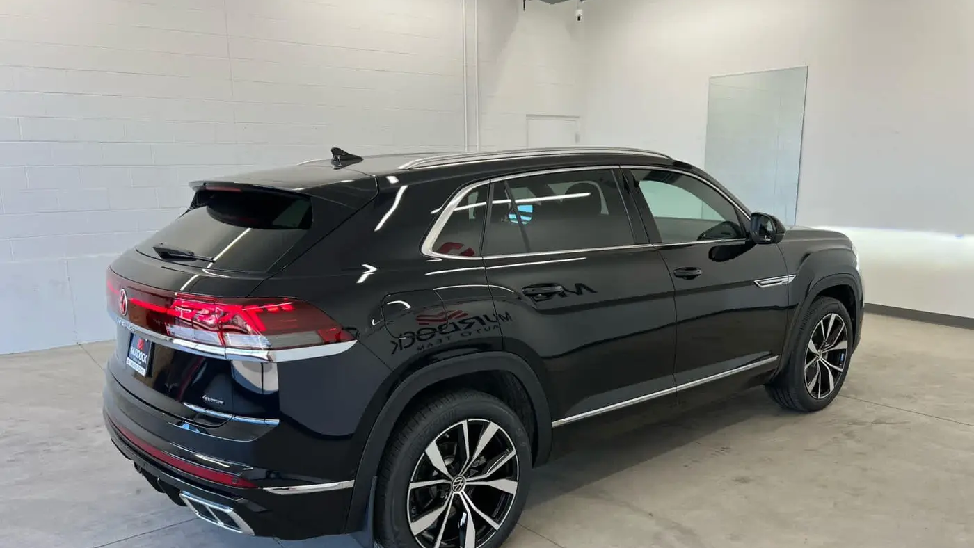 2026 Volkswagen Atlas Cross Sport SEL Premium R-Line 4Motion