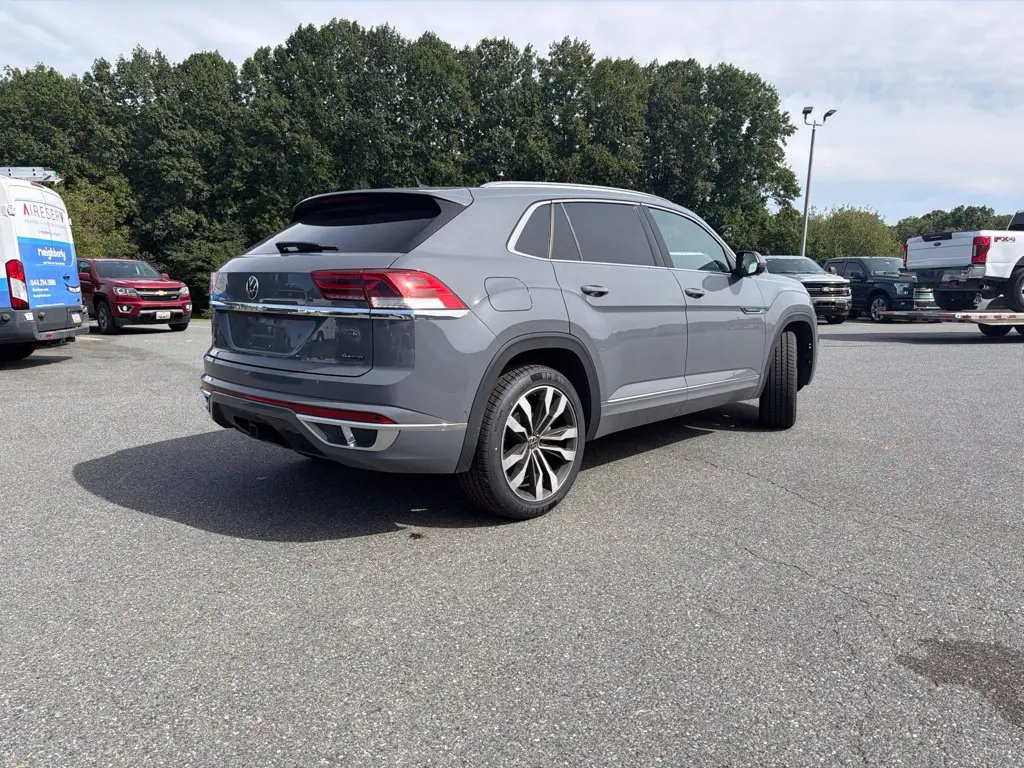 2023 Volkswagen Atlas - $29,200