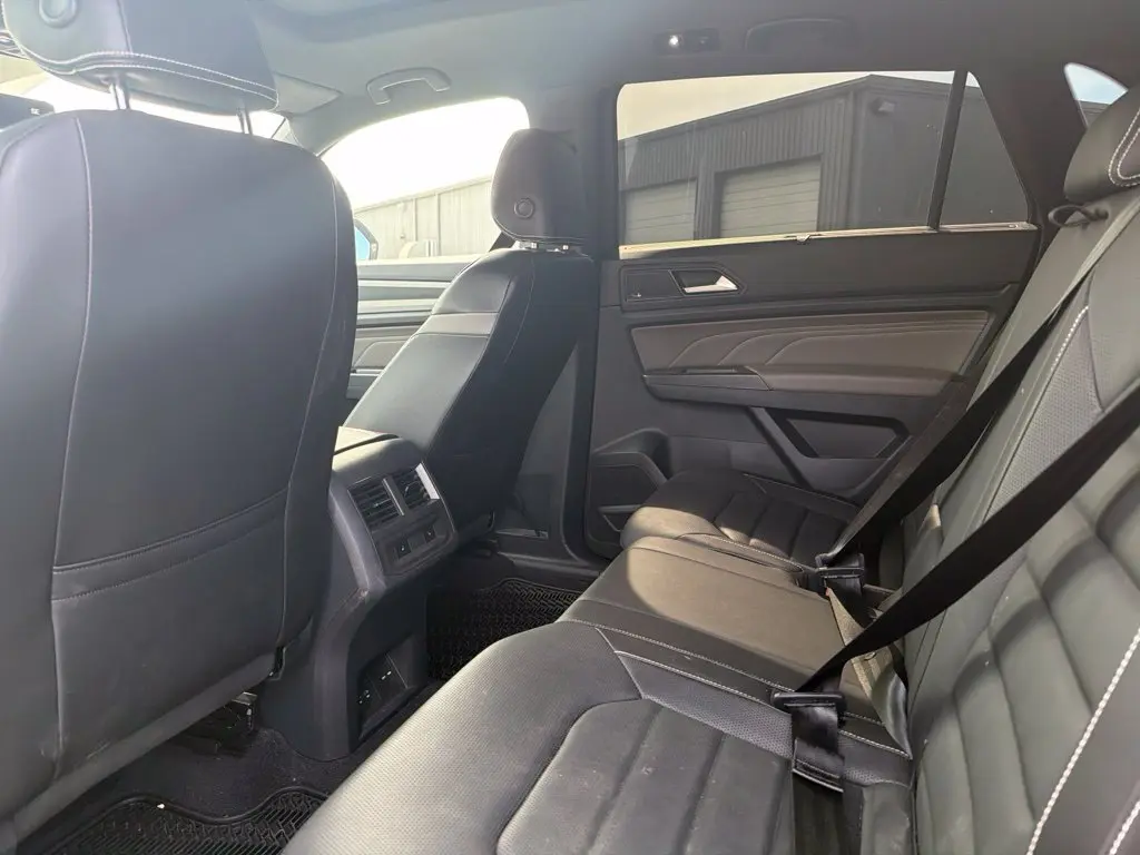 2023 Volkswagen Atlas - $29,200