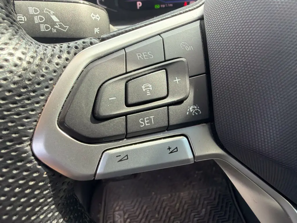 2023 Volkswagen Atlas - $29,200