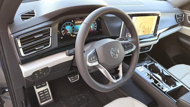 2025 Volkswagen Atlas Cross Sport SEL Premium R-Line 4Motion