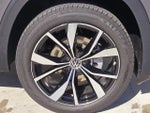 2025 Atlas Cross Sport Thumbnail 7