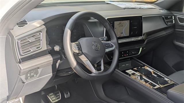 2025 Volkswagen Atlas Cross Sport SEL Premium R-Line 4Motion