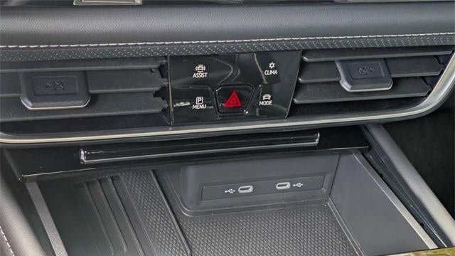 2025 Volkswagen Atlas Cross Sport SEL Premium R-Line 4Motion
