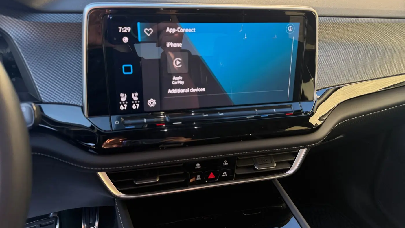 2025 Volkswagen Atlas Cross Sport SEL Premium R-Line 4Motion