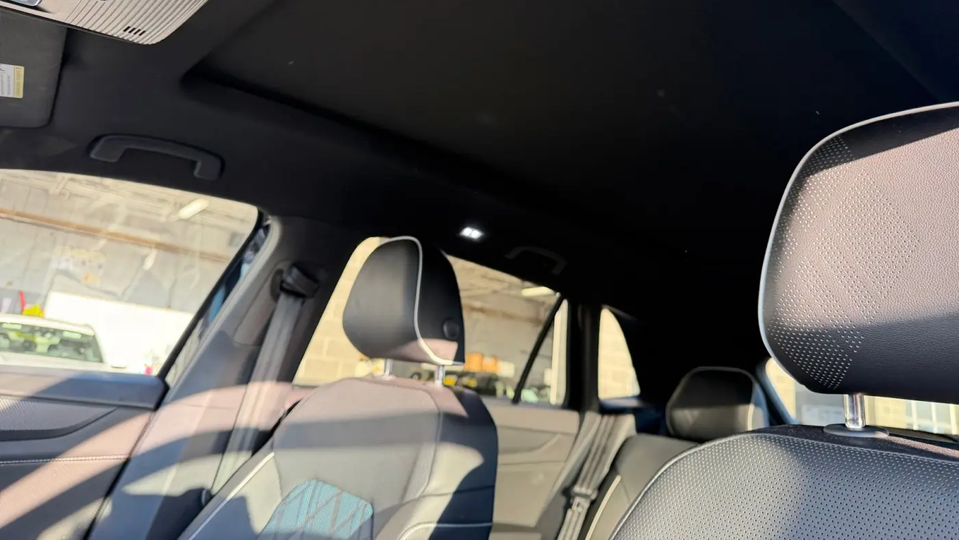 2025 Volkswagen Atlas Cross Sport SEL Premium R-Line 4Motion