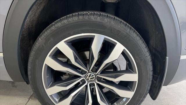 2021 Volkswagen Atlas Cross Sport V6 SEL Premium R-Line 4Motion