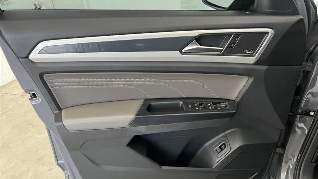 2021 Volkswagen Atlas Cross Sport V6 SEL Premium R-Line 4Motion