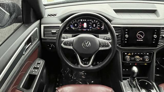 2023 Volkswagen Atlas Cross Sport V6 SEL Premium R-Line 4Motion