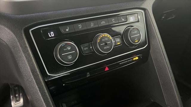 2023 Volkswagen Atlas Cross Sport V6 SEL Premium R-Line 4Motion