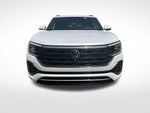 2024 Atlas Cross Sport Thumbnail 1