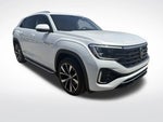 2024 Atlas Cross Sport Thumbnail 2