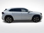 2024 Atlas Cross Sport Thumbnail 3