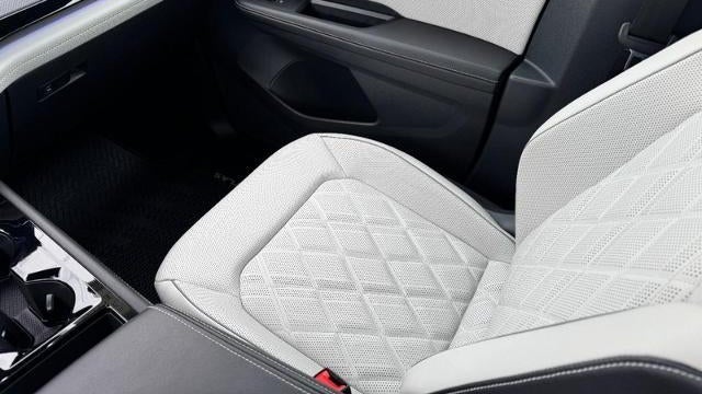 2025 Volkswagen Atlas Cross Sport SEL Premium R-Line 4Motion