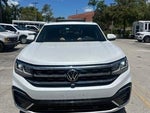 2023 Atlas Cross Sport Thumbnail 4