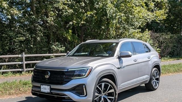 Preowned 2025 Volkswagen Atlas Cross Sport SEL Premium R-Line 4Motion for Sale