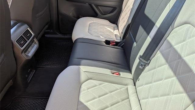 2025 Volkswagen Atlas Cross Sport SEL Premium R-Line 4Motion