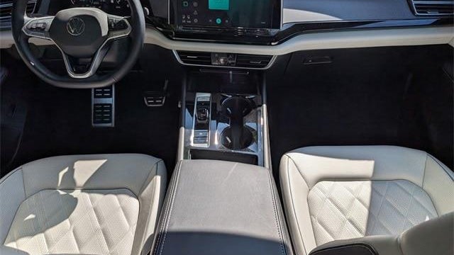 2025 Volkswagen Atlas Cross Sport SEL Premium R-Line 4Motion