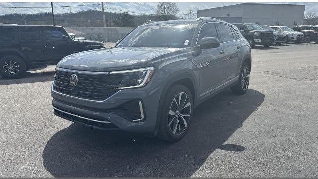 Preowned 2025 Volkswagen Atlas Cross Sport SEL Premium R-Line 4Motion for Sale