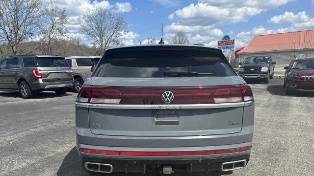 2025 Volkswagen Atlas Cross Sport SEL Premium R-Line 4Motion