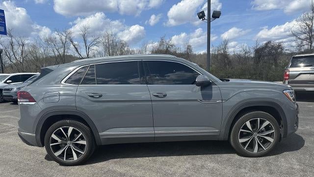 2025 Volkswagen Atlas Cross Sport SEL Premium R-Line 4Motion