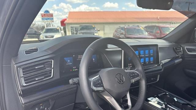 2025 Volkswagen Atlas Cross Sport SEL Premium R-Line 4Motion